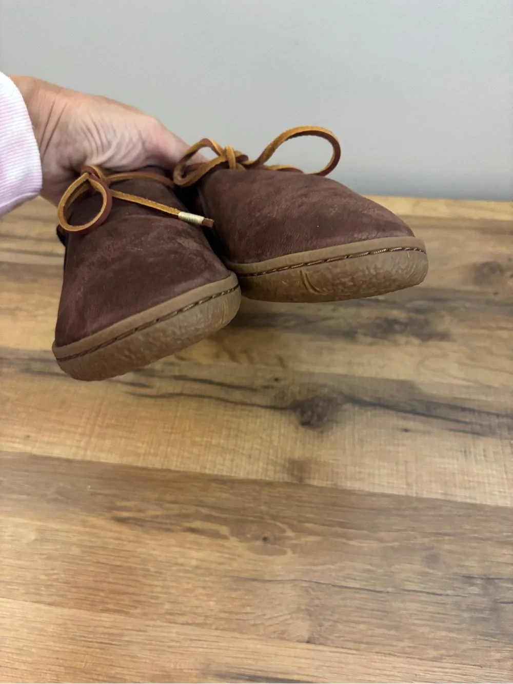 Manitobah Mukluks Modern Moccasins Nubuck Leather Brown Men’s NEW